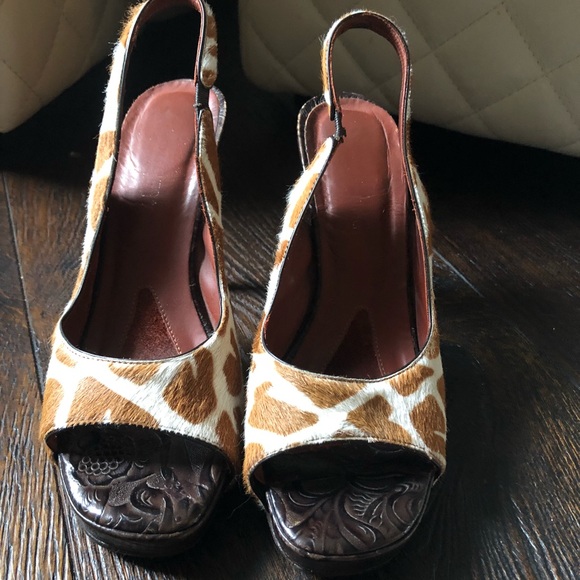 Donald Pliner Couture Leather Platform Slingback - Picture 6 of 9